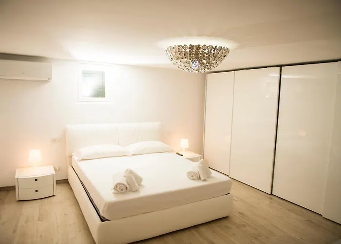 Palazzo Absolem Luxury דירה *